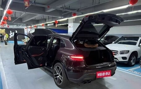 Porsche Macan I рестайлинг, 2022 год, 5 290 000 рублей, 3 фотография