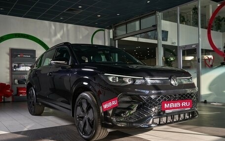 Volkswagen Tiguan, 2024 год, 5 850 000 рублей, 4 фотография