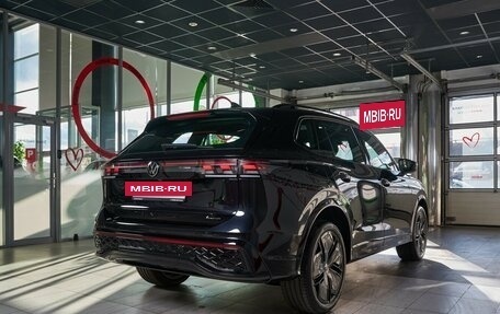 Volkswagen Tiguan, 2024 год, 5 850 000 рублей, 5 фотография
