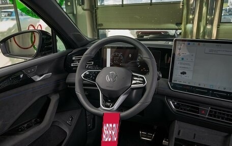 Volkswagen Tiguan, 2024 год, 5 850 000 рублей, 15 фотография