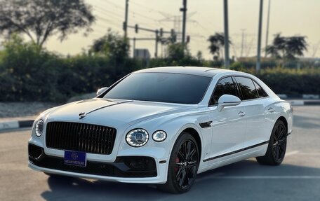 Bentley Flying Spur, 2022 год, 18 350 000 рублей, 2 фотография