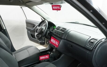 Skoda Fabia II, 2011 год, 690 000 рублей, 11 фотография