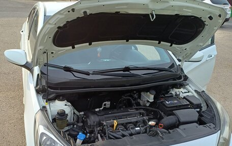 Hyundai Solaris II рестайлинг, 2014 год, 1 100 000 рублей, 10 фотография