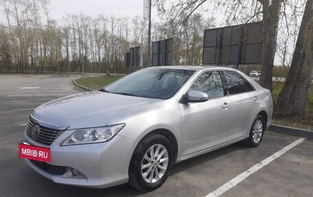 Toyota Camry, 2013 год, 1 700 000 рублей, 7 фотография