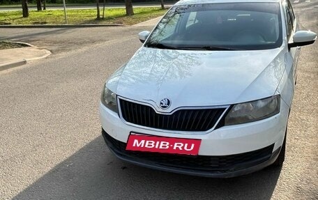 Skoda Rapid I, 2019 год, 820 000 рублей, 5 фотография