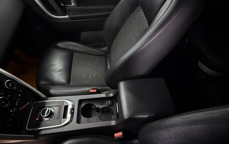 Land Rover Discovery Sport I рестайлинг, 2017 год, 2 499 000 рублей, 15 фотография