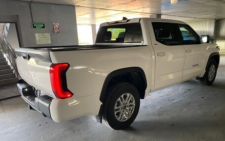 Toyota Tundra, 2024 год, 8 300 000 рублей, 4 фотография