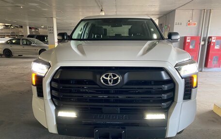 Toyota Tundra, 2024 год, 8 300 000 рублей, 2 фотография