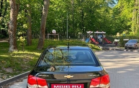Chevrolet Cruze II, 2009 год, 585 000 рублей, 5 фотография