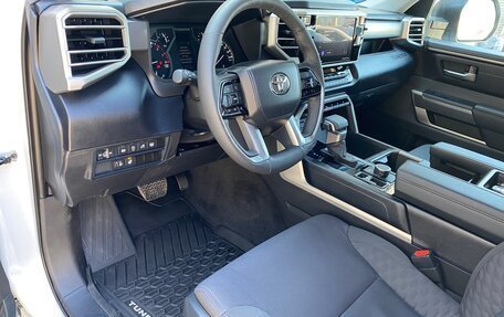 Toyota Tundra, 2024 год, 8 300 000 рублей, 27 фотография