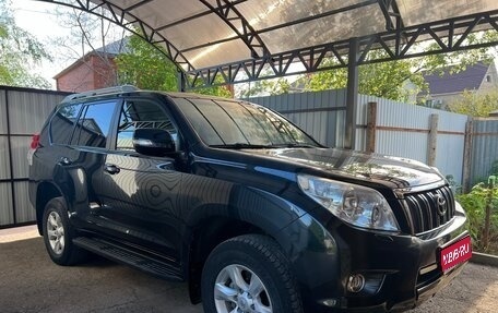 Toyota Land Cruiser Prado 150 рестайлинг 2, 2013 год, 3 400 000 рублей, 1 фотография