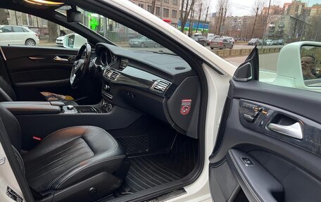 Mercedes-Benz CLS, 2013 год, 2 900 000 рублей, 28 фотография