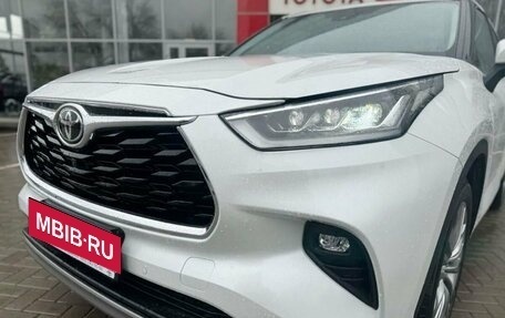 Toyota Highlander, 2025 год, 6 500 000 рублей, 2 фотография