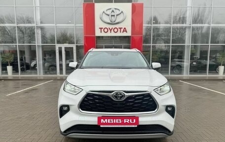 Toyota Highlander, 2025 год, 6 500 000 рублей, 3 фотография