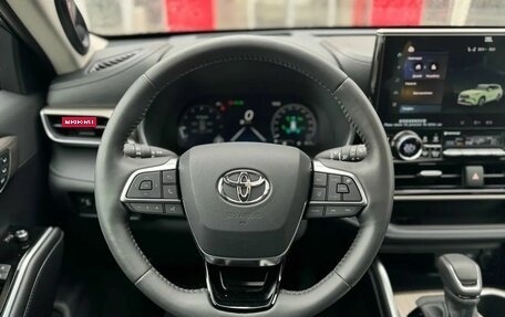 Toyota Highlander, 2025 год, 6 500 000 рублей, 19 фотография