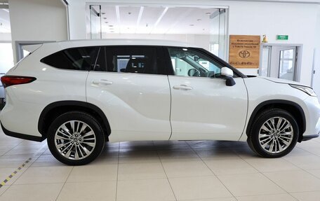 Toyota Highlander, 2025 год, 6 500 000 рублей, 4 фотография