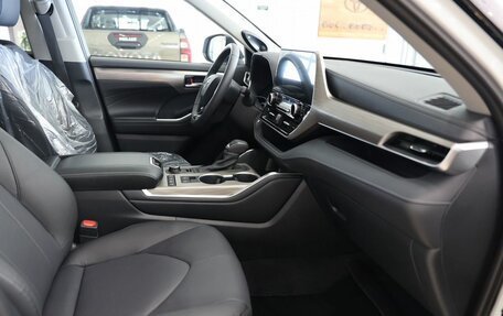 Toyota Highlander, 2025 год, 6 500 000 рублей, 16 фотография