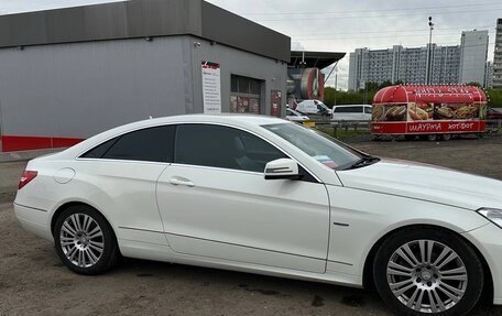 Mercedes-Benz E-Класс, 2010 год, 1 495 000 рублей, 5 фотография