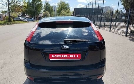 Ford Focus II рестайлинг, 2005 год, 350 000 рублей, 5 фотография
