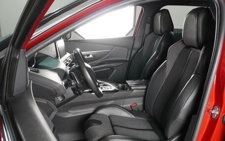 Peugeot 3008 II, 2017 год, 1 949 000 рублей, 10 фотография