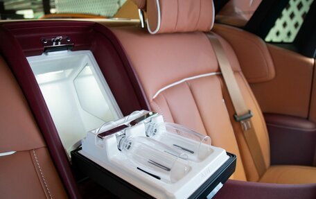Rolls-Royce Phantom VIII, 2019 год, 61 590 000 рублей, 11 фотография