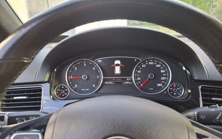 Volkswagen Touareg III, 2012 год, 1 850 000 рублей, 7 фотография