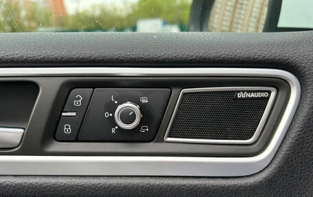 Volkswagen Touareg III, 2012 год, 1 850 000 рублей, 11 фотография