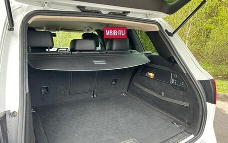 Volkswagen Touareg III, 2012 год, 1 850 000 рублей, 13 фотография