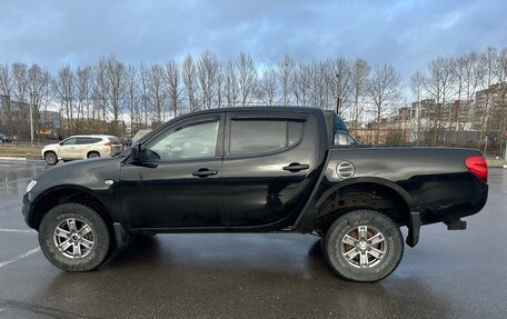 Mitsubishi L200 IV рестайлинг, 2013 год, 1 249 000 рублей, 8 фотография