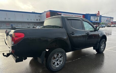 Mitsubishi L200 IV рестайлинг, 2013 год, 1 249 000 рублей, 5 фотография
