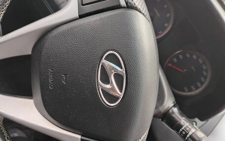 Hyundai Solaris II рестайлинг, 2014 год, 830 000 рублей, 16 фотография