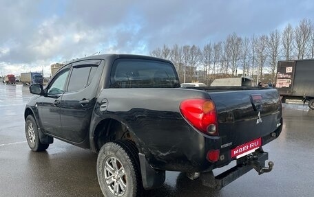 Mitsubishi L200 IV рестайлинг, 2013 год, 1 249 000 рублей, 7 фотография