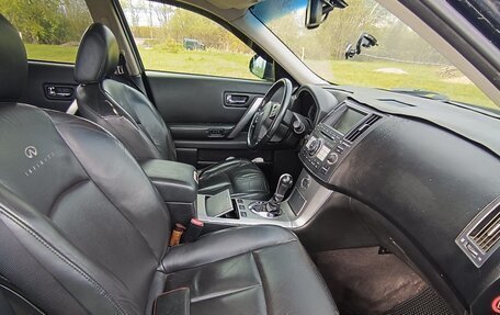 Infiniti FX I, 2007 год, 1 150 000 рублей, 18 фотография