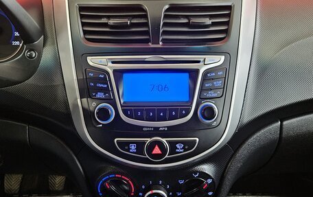 Hyundai Solaris II рестайлинг, 2014 год, 840 000 рублей, 14 фотография