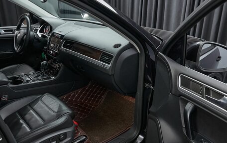 Volkswagen Touareg III, 2011 год, 2 299 000 рублей, 15 фотография