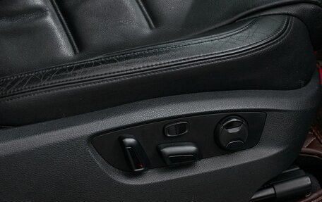 Volkswagen Touareg III, 2011 год, 2 299 000 рублей, 17 фотография