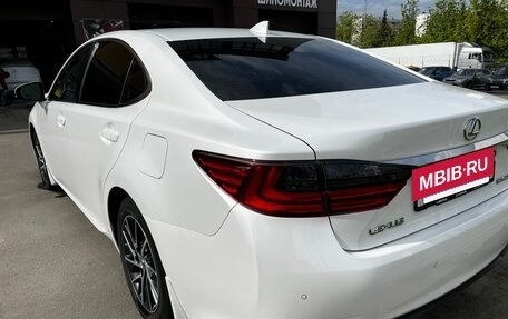 Lexus ES VII, 2017 год, 3 500 000 рублей, 7 фотография