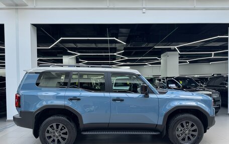 Toyota Land Cruiser Prado, 2024 год, 10 590 000 рублей, 8 фотография