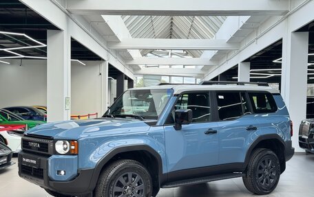 Toyota Land Cruiser Prado, 2024 год, 10 590 000 рублей, 9 фотография