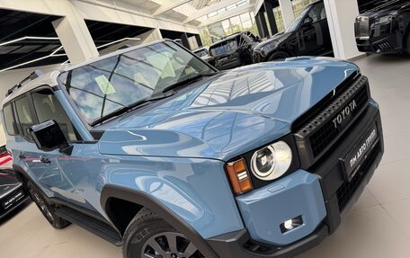Toyota Land Cruiser Prado, 2024 год, 10 590 000 рублей, 13 фотография