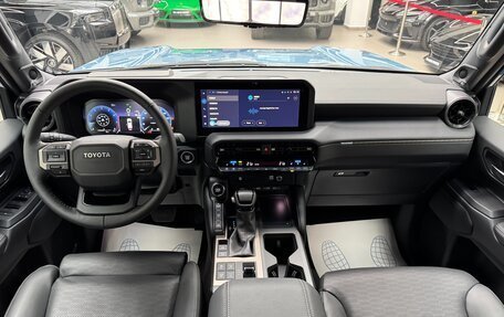 Toyota Land Cruiser Prado, 2024 год, 10 590 000 рублей, 20 фотография