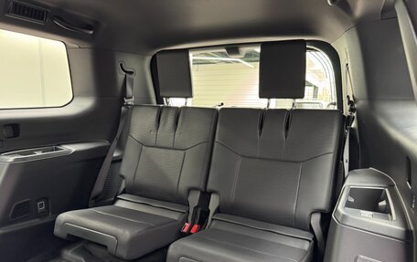 Toyota Land Cruiser Prado, 2024 год, 10 590 000 рублей, 25 фотография