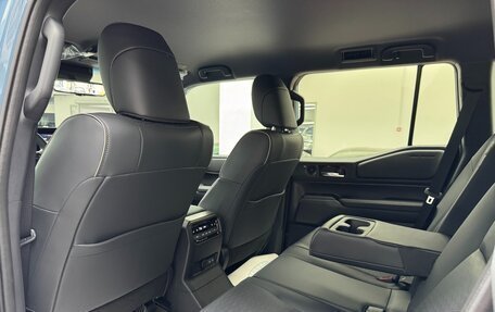 Toyota Land Cruiser Prado, 2024 год, 10 590 000 рублей, 23 фотография