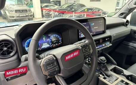 Toyota Land Cruiser Prado, 2024 год, 10 590 000 рублей, 18 фотография