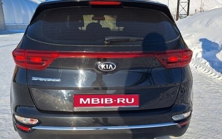 KIA Sportage IV рестайлинг, 2019 год, 2 136 000 рублей, 4 фотография
