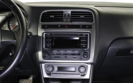 Volkswagen Polo VI (EU Market), 2015 год, 987 000 рублей, 14 фотография
