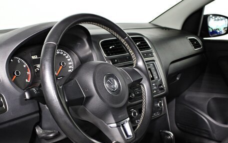 Volkswagen Polo VI (EU Market), 2015 год, 987 000 рублей, 11 фотография