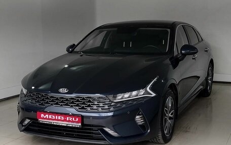 KIA K5, 2021 год, 2 420 000 рублей, 1 фотография