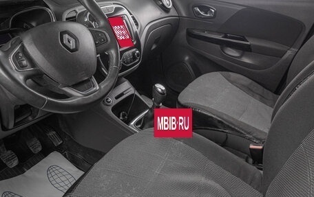 Renault Kaptur I рестайлинг, 2017 год, 1 549 000 рублей, 9 фотография