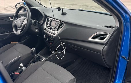 Hyundai Solaris II рестайлинг, 2019 год, 1 220 000 рублей, 7 фотография